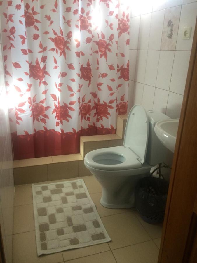 Изабелла Hotel Пицунда Екстериор снимка