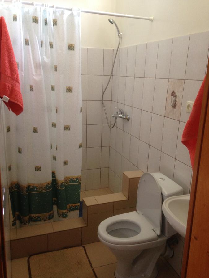 Изабелла Hotel Пицунда Екстериор снимка