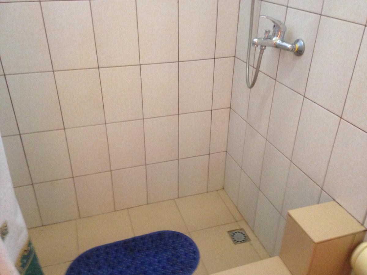 Изабелла Hotel Пицунда Екстериор снимка